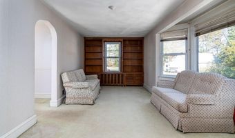 154 Essex Rd, North Kingstown, RI 02852