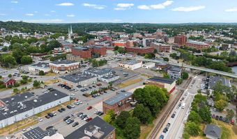 24 Pleasant St, Bangor, ME 04401
