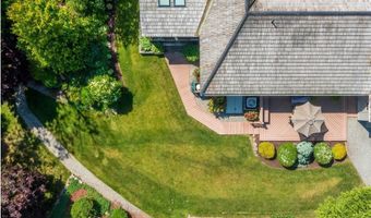 429 Woonsocket Hill Rd, North Smithfield, RI 02896