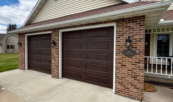 640 LAURISA Ln, Antigo, WI 54409