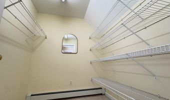 480 Maple Hill Rd, Auburn, ME 04210