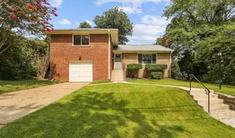 4503 TRAYMORE St, Bethesda, MD 20814