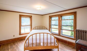 152 Parker Rd, Carroll, NH 03598