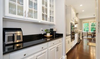 41209 SPECKLED WREN Ct, Aldie, VA 20105