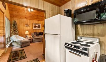 Clouse Road, Addison, PA 15411