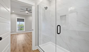 4062 Devon St, Bay St. Louis, MS 39520