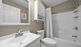 212 25th St, Avalon, NJ 08202