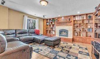 1296 Aspen St, Broomfield, CO 80020