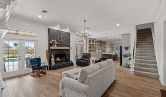 200 Colonel Burt Dr, Benton, LA 71006