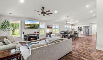 202 Grays Ln, Angier, NC 27501