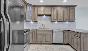 500 Greentree Dr 11, Bedford, IN 47421