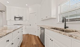 557 Warbler Crossing Ave, Baton Rouge, LA 70810