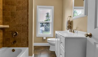 73 John St, Newstead, NY 14001