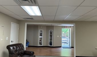 35 Wooster Ct F, Bristol, CT 06010