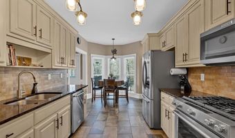 28 Golden Eagle Dr, Adairsville, GA 30103