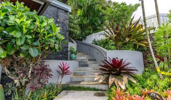 45-020 Namoku St, Kaneohe, HI 96744