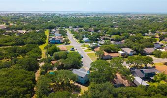 102 Mallard Dr, Aransas Pass, TX 78336