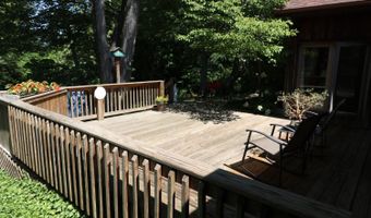 714 Edgewood Dr, Batesville, IN 47006