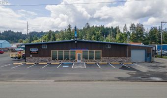 225 W LOCKHART Ave, Coos Bay, OR 97420