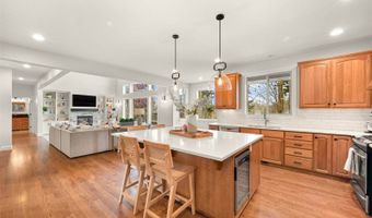 3679 Silver Oak Ct, Bellingham, WA 98226