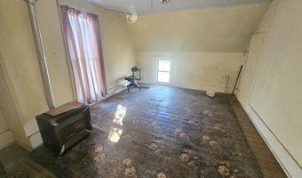 444 E 8th St, Baxter Springs, KS 66713