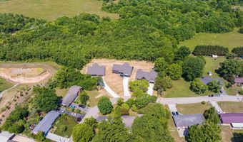 1030 N Linden Dr, Alcoa, TN 37701