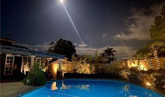1618 Alapat Dr, Escondido, CA 92027