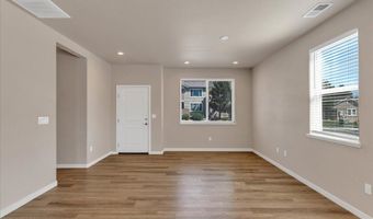 916 Garden Ct, Carson City, NV 89705