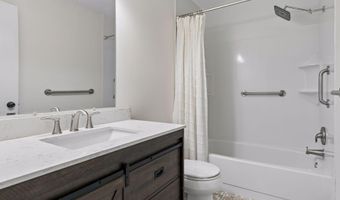 14630 Garrett Ave 401, Apple Valley, MN 55124