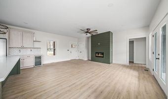 6584 Thomas Twin Oak, Baxter, TN 38544
