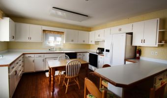 15 Ash Hill Ct, Batesville, IN 47006