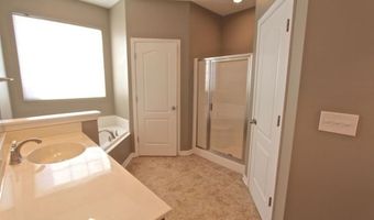 185 Parkview Ln, Advance, NC 27006