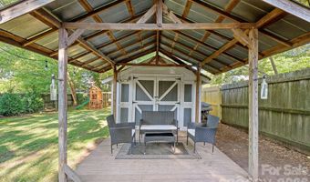 1621 Morningside Dr, Charlotte, NC 28205