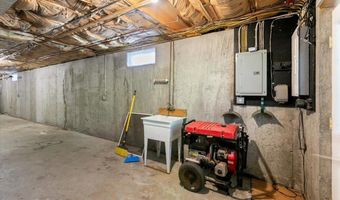 98 Hurricane Rd, Belmont, NH 03220