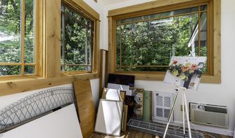 1800 Neil Creek Rd, Ashland, OR 97520