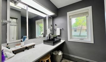 424 S Gaulke St, Appleton, MN 56208