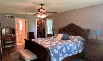 100 S Shore Dr, Dover, DE 19901