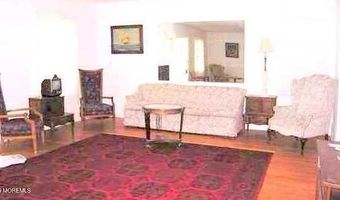82 Inlet Ter, Belmar, NJ 07719