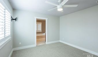 823 Royal St, Caldwell, ID 83605