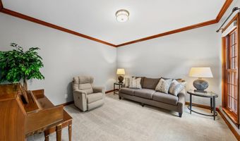 1030 W Sterlington Pl, Apex, NC 27502