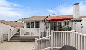 206 S Wisconsin St, Fallbrook, CA 92028