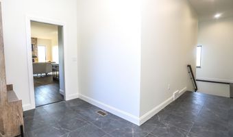 5006 Kingfisher Ave, Aberdeen, SD 57401