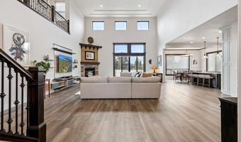 912 Holstein Ct, Gardnerville, NV 89460