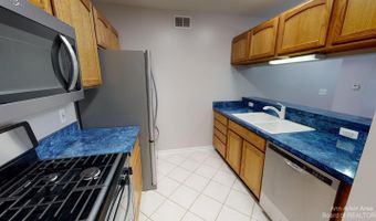 2666 S Knightsbridge Cir, Ann Arbor, MI 48105