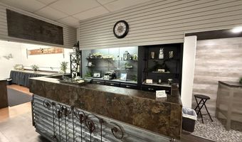 110 E State St, Algona, IA 50511