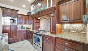 916 Isabella Ln, Altus, OK 73521