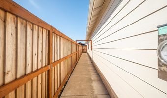 746 Seacrest Dr, Bandon, OR 97411