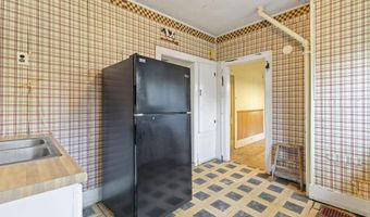 448 Keller Ave S, Amery, WI 54001