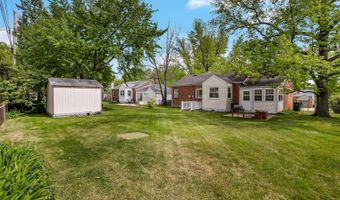 503 Hampshire Ct, Webster Groves, MO 63119