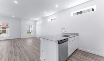 691 Discovery Ave, Bentonville, AR 72712
